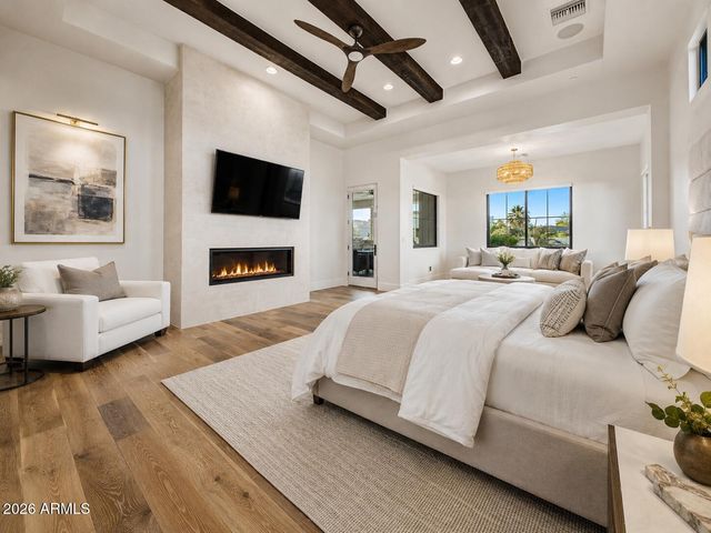 6823 E VALLEY VISTA Lane, Paradise Valley, AZ 85253