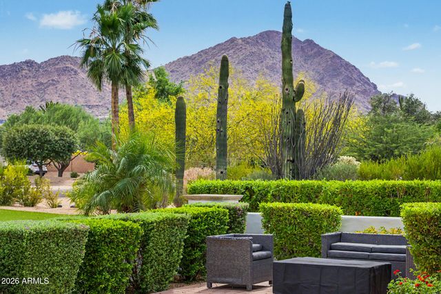 6823 E VALLEY VISTA Lane, Paradise Valley, AZ 85253