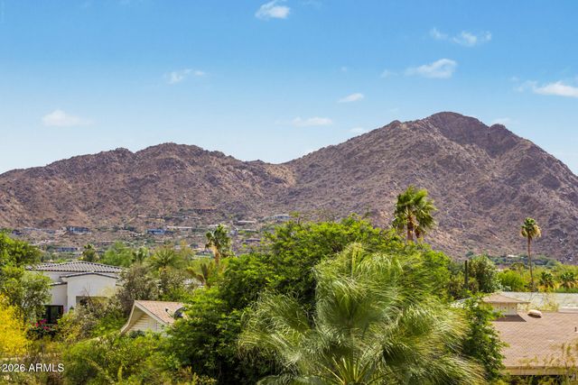6823 E VALLEY VISTA Lane, Paradise Valley, AZ 85253