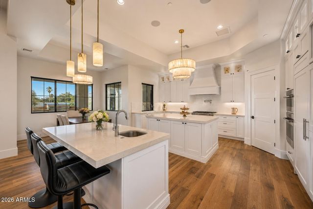 6823 E VALLEY VISTA Lane, Paradise Valley, AZ 85253