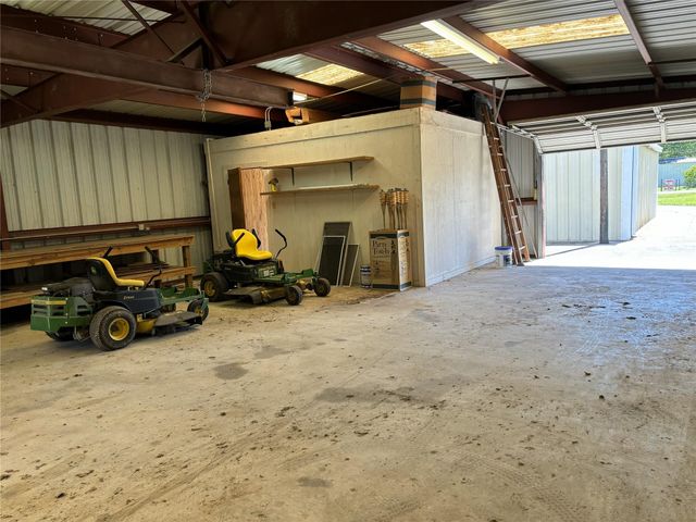 17903 County Road 125, Pearland, TX 77581