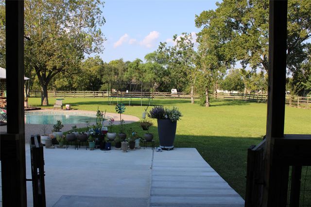 17903 County Road 125, Pearland, TX 77581