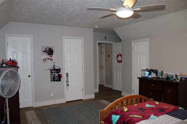 17903 County Road 125, Pearland, TX 77581