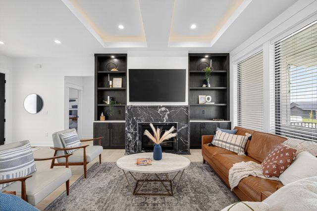 1305 NW 28th Street, Grimes, IA 50111