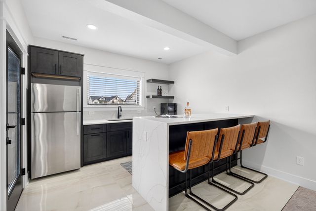 1305 NW 28th Street, Grimes, IA 50111