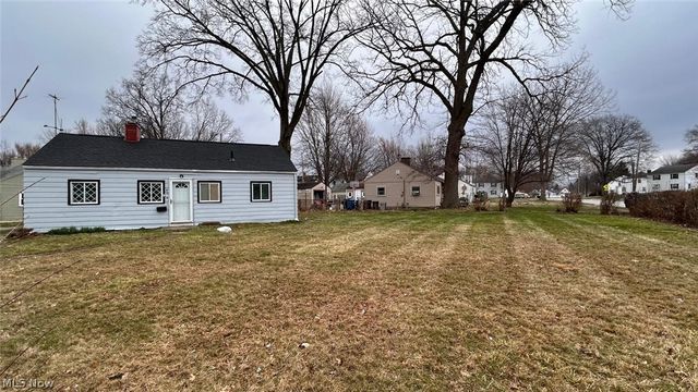 4061 Gregus Avenue, Lorain, OH 44055