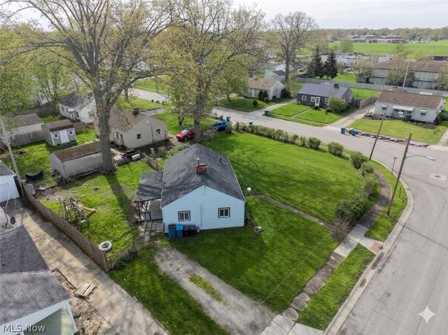 4061 Gregus Avenue, Lorain, OH 44055