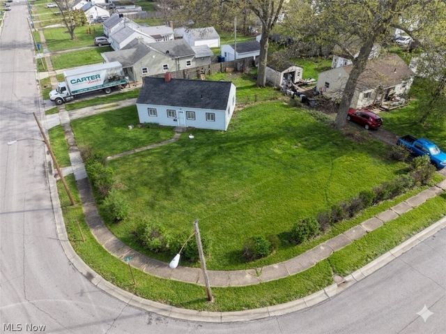 4061 Gregus Avenue, Lorain, OH 44055