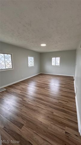 4061 Gregus Avenue, Lorain, OH 44055