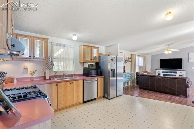 23760 Fleet Street, Colorado Springs, CO 80928