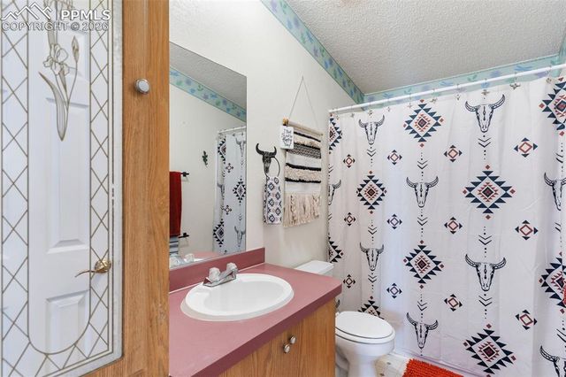 23760 Fleet Street, Colorado Springs, CO 80928