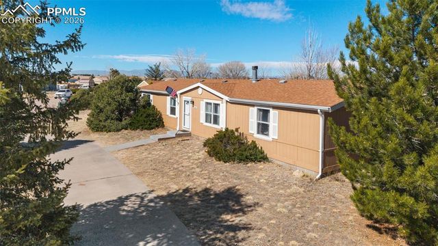 23760 Fleet Street, Colorado Springs, CO 80928