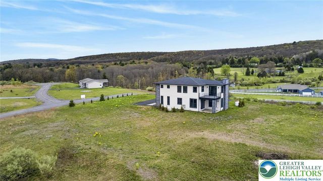 1160 Dayne Drive, Towamensing Twp, PA 18235