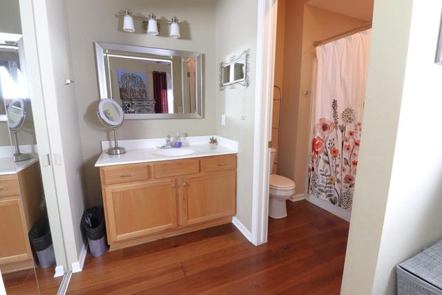 14241 W Waterford Square DRIVE, New Berlin, WI 53151