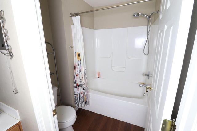 14241 W Waterford Square DRIVE, New Berlin, WI 53151