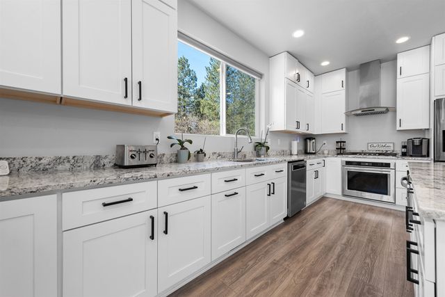 11625 N Alberta Ln, Spokane, WA 99218