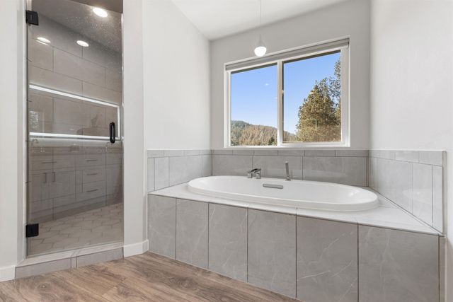 11625 N Alberta Ln, Spokane, WA 99218