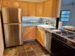 901 SE 2nd St 1, Fort Lauderdale, FL 33301