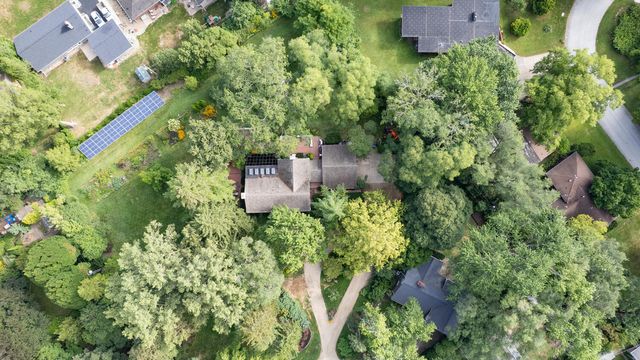 812 Dodds Drive, Champaign, IL 61820