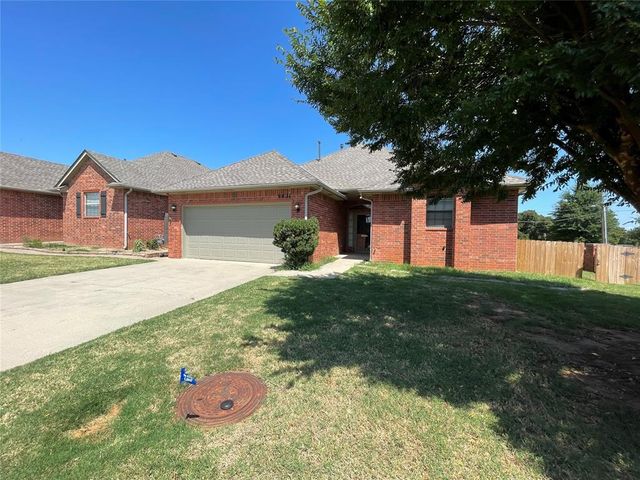9621 Montclaire Drive, Midwest City, OK 73130