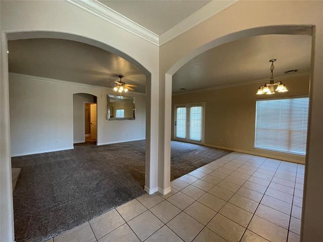 9621 Montclaire Drive, Midwest City, OK 73130