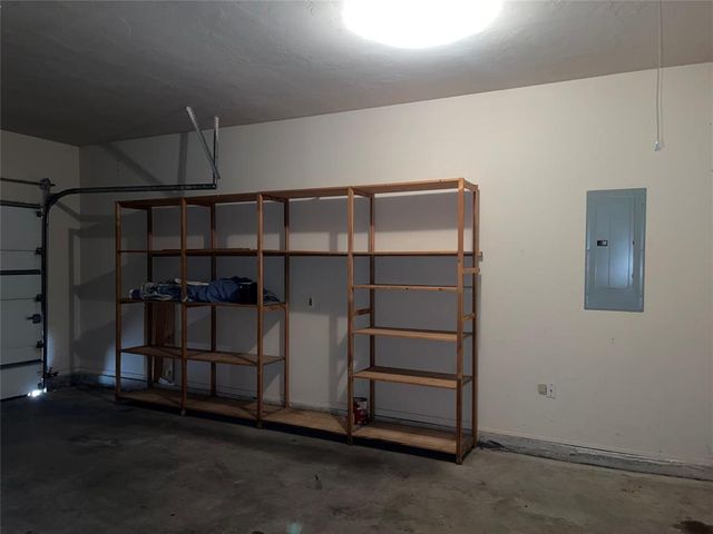 9621 Montclaire Drive, Midwest City, OK 73130