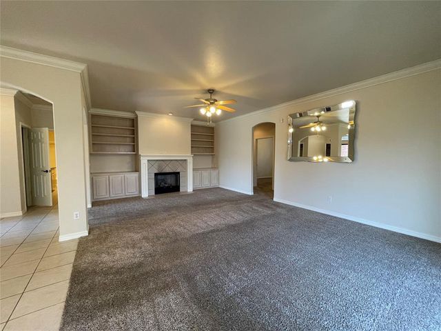 9621 Montclaire Drive, Midwest City, OK 73130