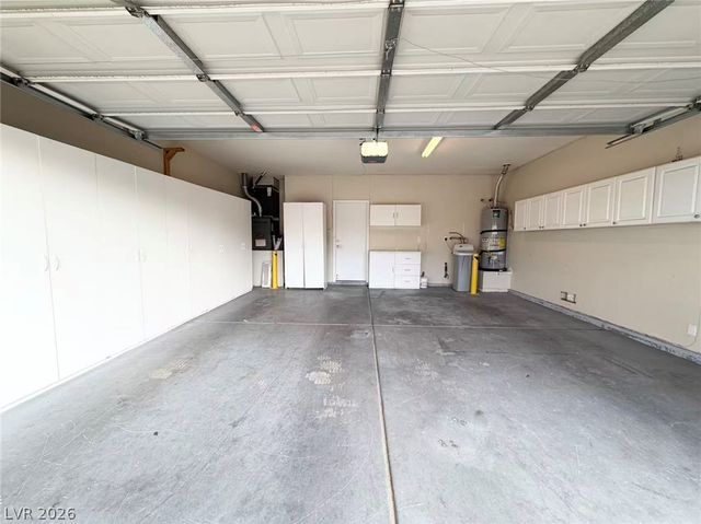 2569 Swans Chance Avenue, Henderson, NV 89052