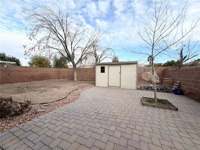 2569 Swans Chance Avenue, Henderson, NV 89052
