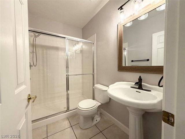 2569 Swans Chance Avenue, Henderson, NV 89052