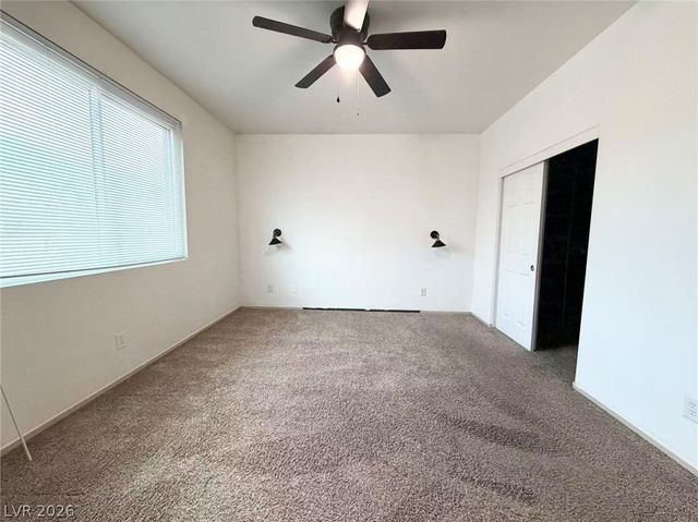 2569 Swans Chance Avenue, Henderson, NV 89052