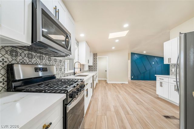 214 Piute Lane, Henderson, NV 89015