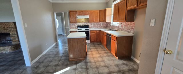 7213 Montego Drive, Rowlett, TX 75089