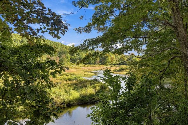 37 Mill St, Burrillville, RI 02858