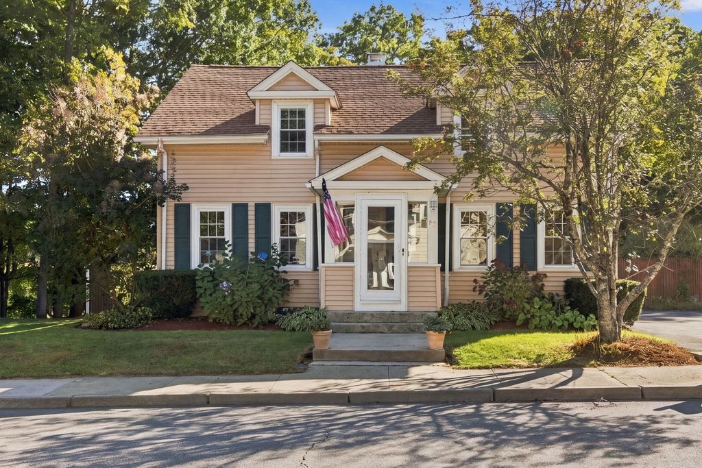 37 Mill St, Burrillville, RI 02858