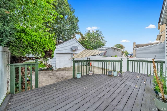 1442 Woolworth Street, Elmont, NY 11003