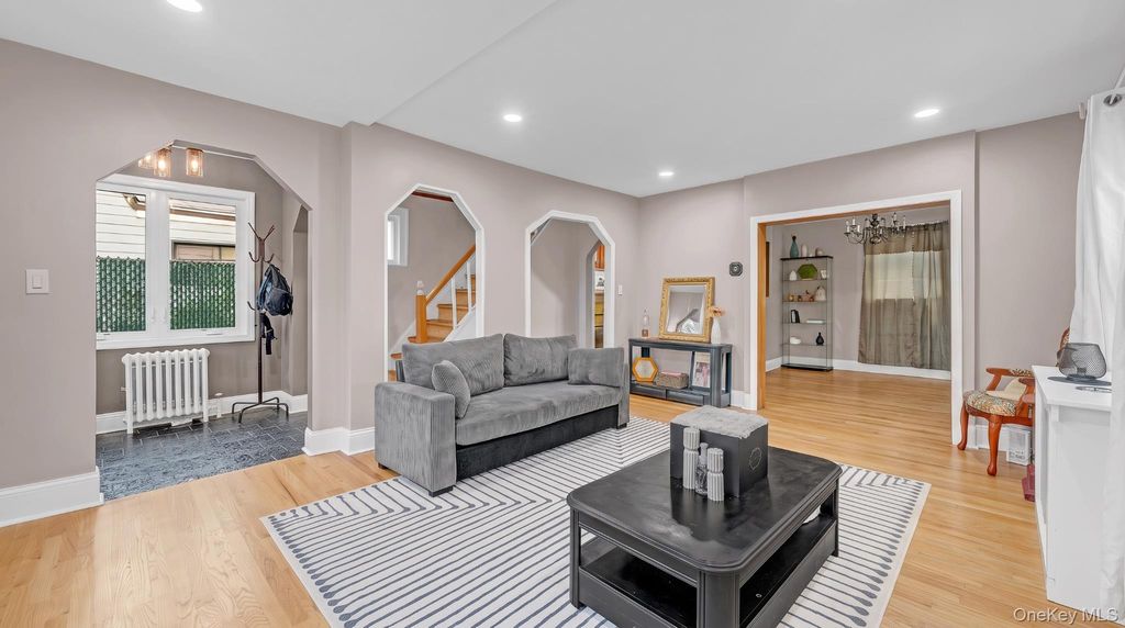1442 Woolworth Street, Elmont, NY 11003 — photo 4
