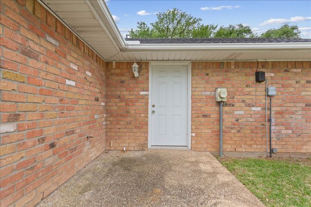 3501 Greenleaf Drive, Waco, TX 76710