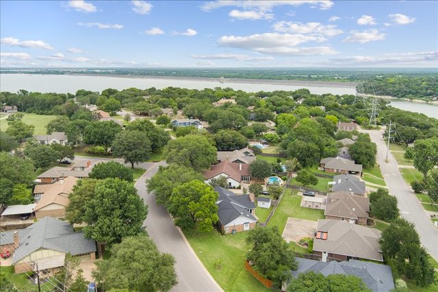 3501 Greenleaf Drive, Waco, TX 76710