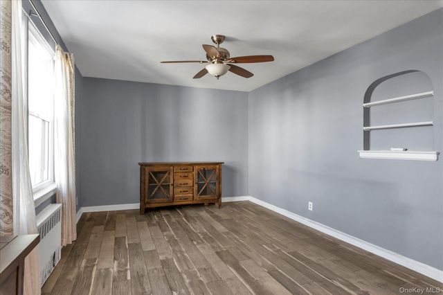 494 S Ocean Avenue 1M, Freeport, NY 11520