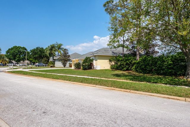465 KNIGHT DRIVE, Tarpon Springs, FL 34688