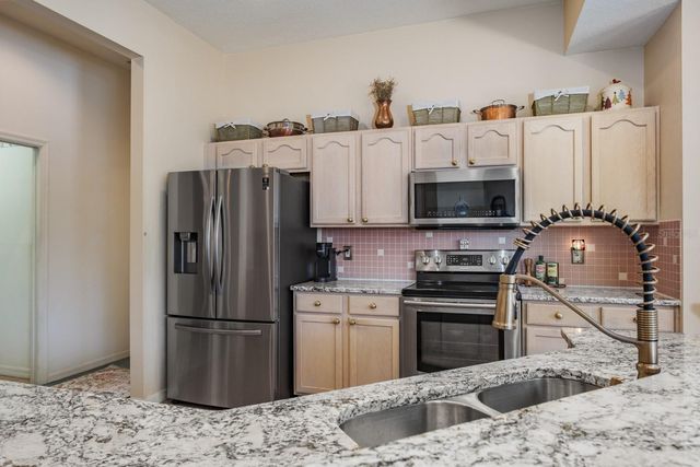 465 KNIGHT DRIVE, Tarpon Springs, FL 34688