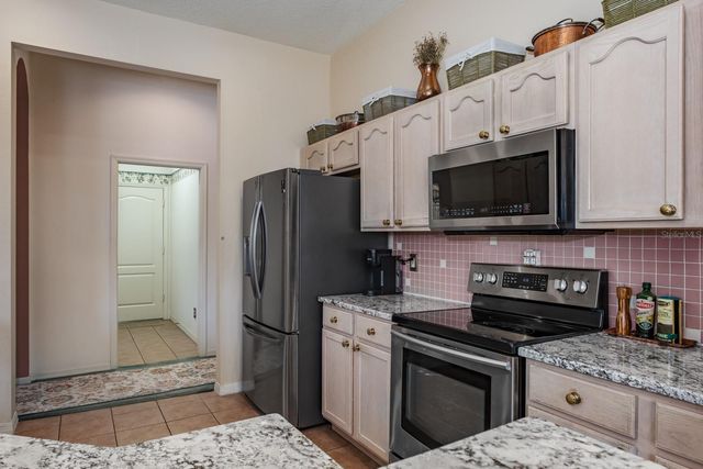 465 KNIGHT DRIVE, Tarpon Springs, FL 34688