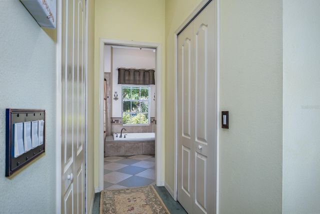 465 KNIGHT DRIVE, Tarpon Springs, FL 34688