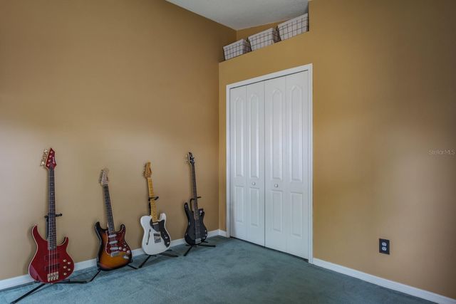 465 KNIGHT DRIVE, Tarpon Springs, FL 34688