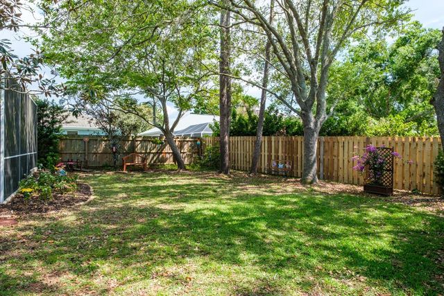 465 KNIGHT DRIVE, Tarpon Springs, FL 34688