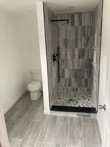 279 Pearl St, Fitchburg, MA 01420