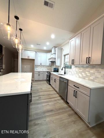 1538 Tsuga Drive, Alcoa, TN 37701