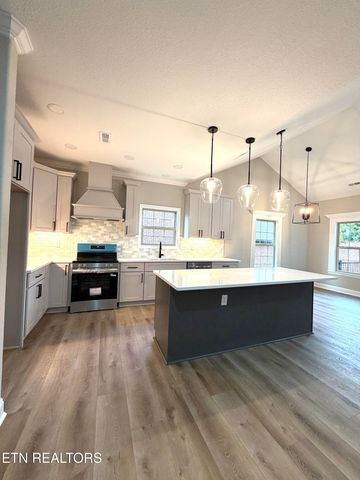 1538 Tsuga Drive, Alcoa, TN 37701