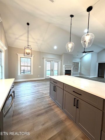 1538 Tsuga Drive, Alcoa, TN 37701